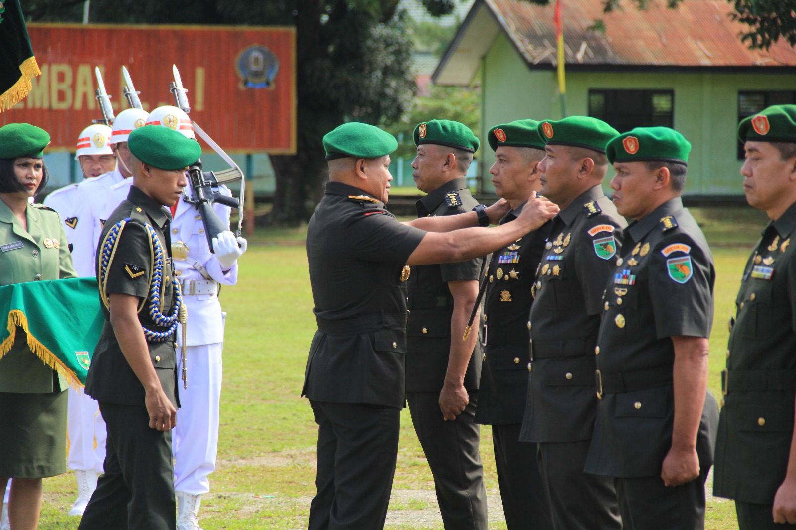 Pimpin Sertijab Dan Tradisi Korps Pejabat Kodam, Pangdam XVII ...